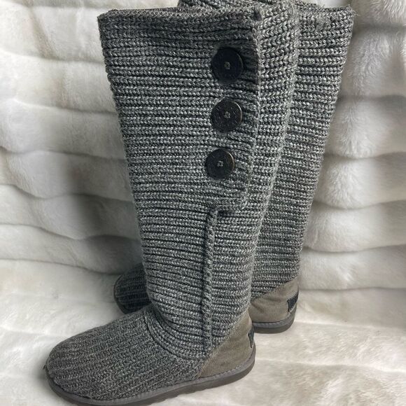 Ugg Australia gray knit knee high boots sheep skin lining suede back hee… - Picture 1 of 16